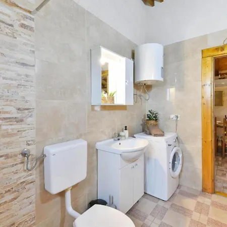 House Imun - Three Bedroom House With Pool * Stankovci (Zadar)