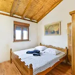 House Imun - Three Bedroom House With Pool *